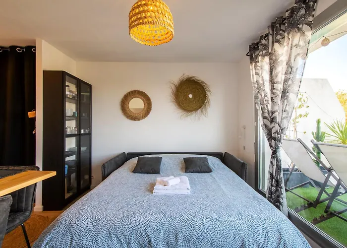 T2 - Terrasse - 3 Min A Pieds Des Plages- Parking Privee - Clim - Wifi - 4 Pax
